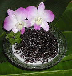 Black sticky rice pudding